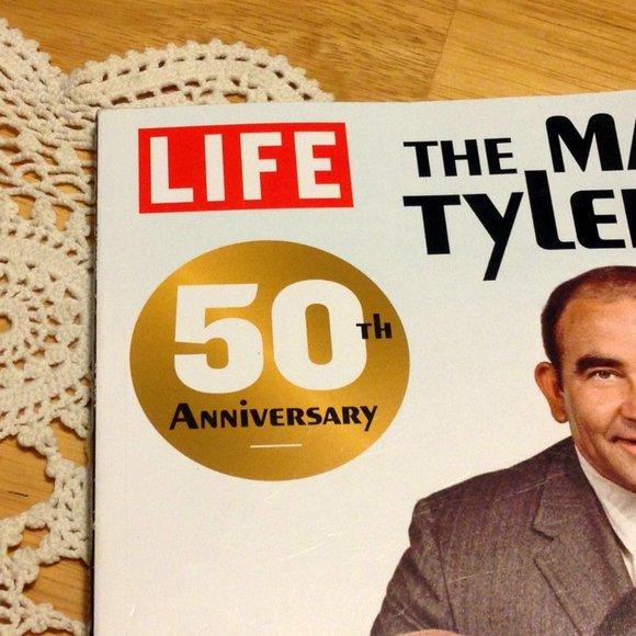 Life Magazine 50th Anniversary Mary Tyler Moore, Collectible - Picture 3 of 10